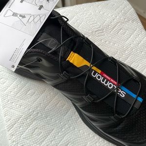 Salomon Unisex Sports Shoes-Brand New in the Box